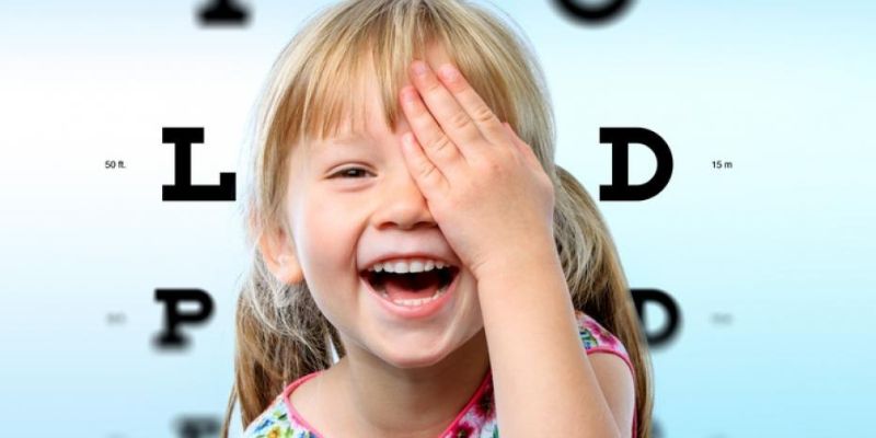 Gyermek szemvizsg&aacute;lat Budapesten