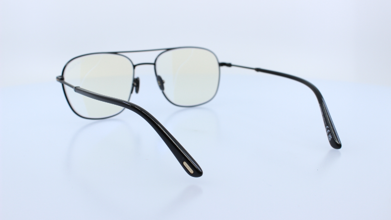 TOM FORD - FEKETE - 5830-B
