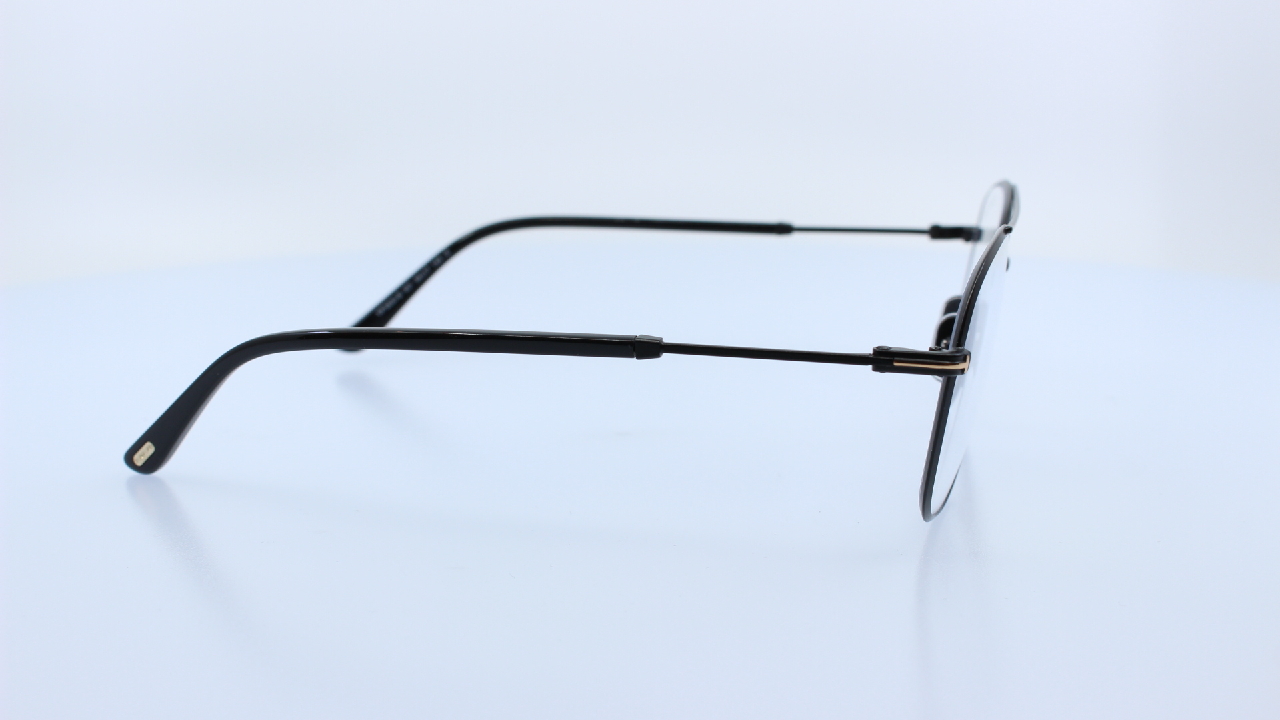 TOM FORD - FEKETE - 5830-B