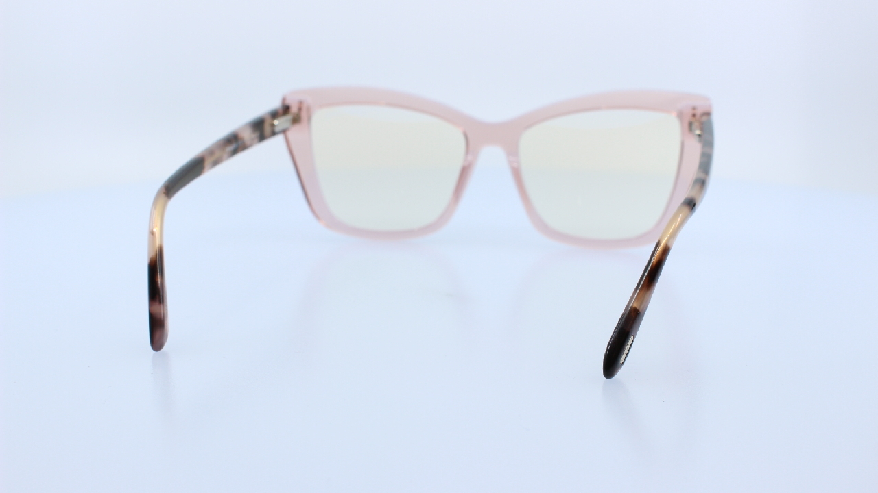 TOM FORD - RÓZSASZÍN - 5826-B