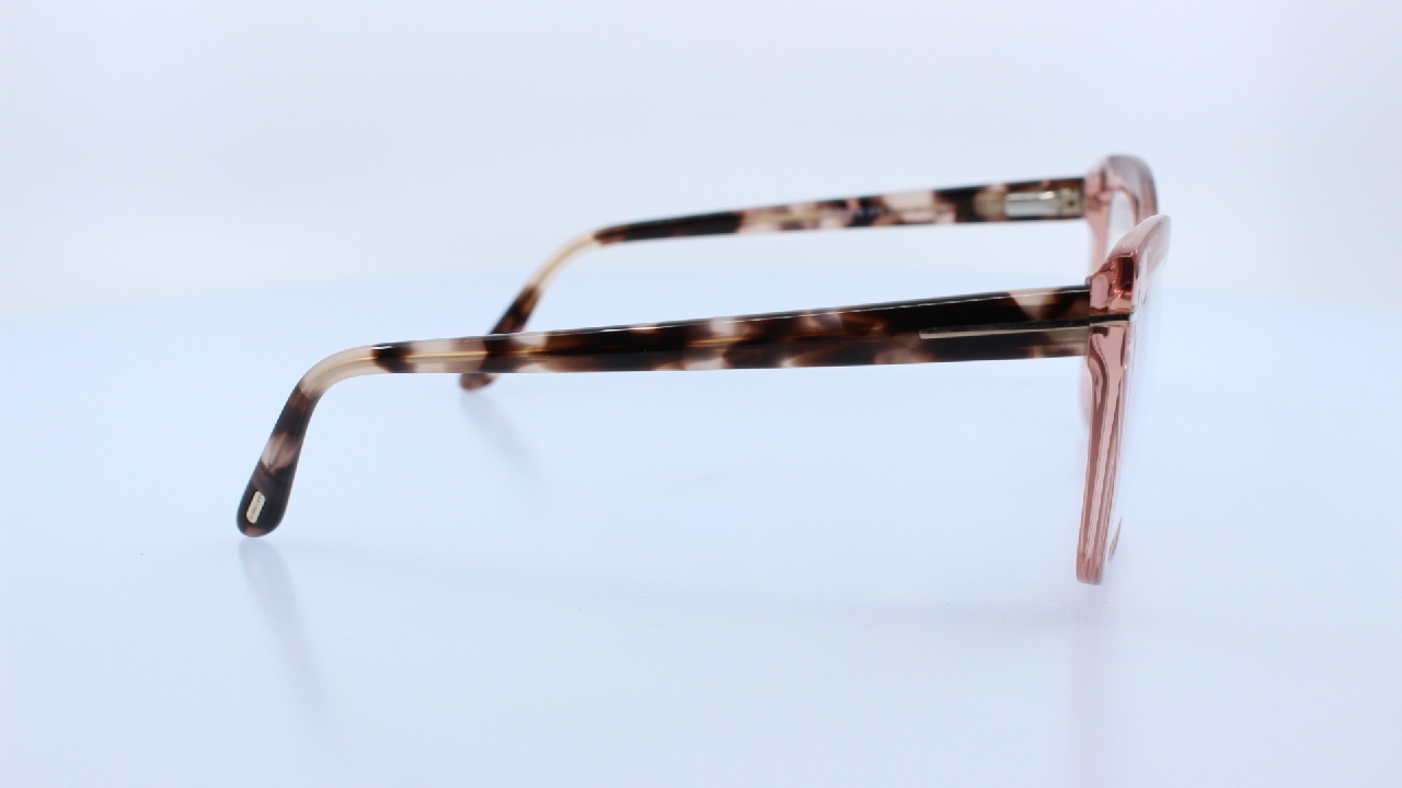 TOM FORD - RÓZSASZÍN - 5826-B