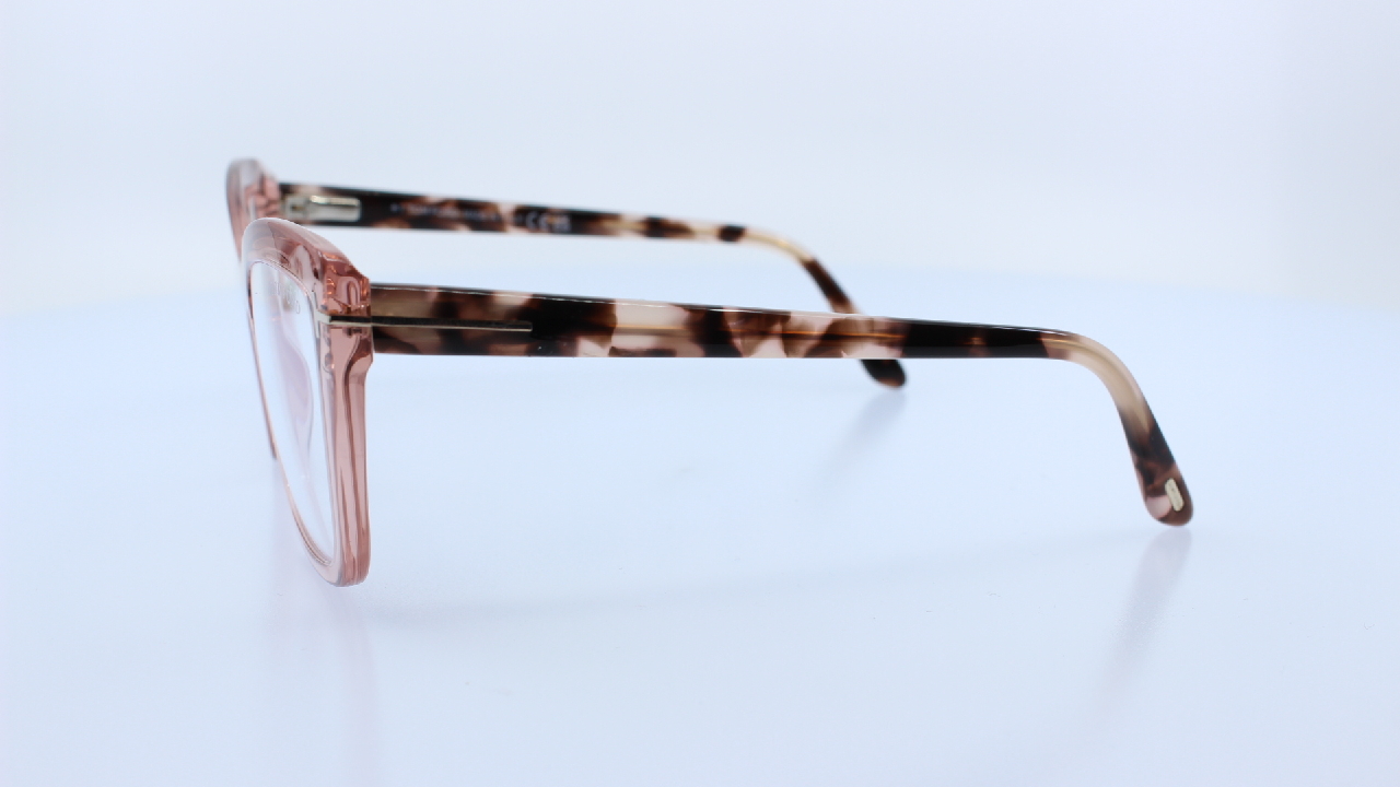 TOM FORD - RÓZSASZÍN - 5826-B