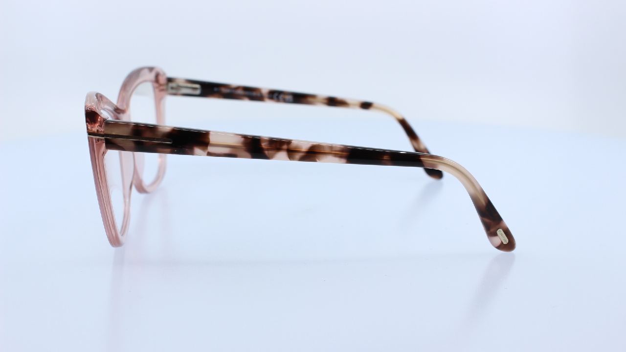 TOM FORD - RÓZSASZÍN - 5826-B