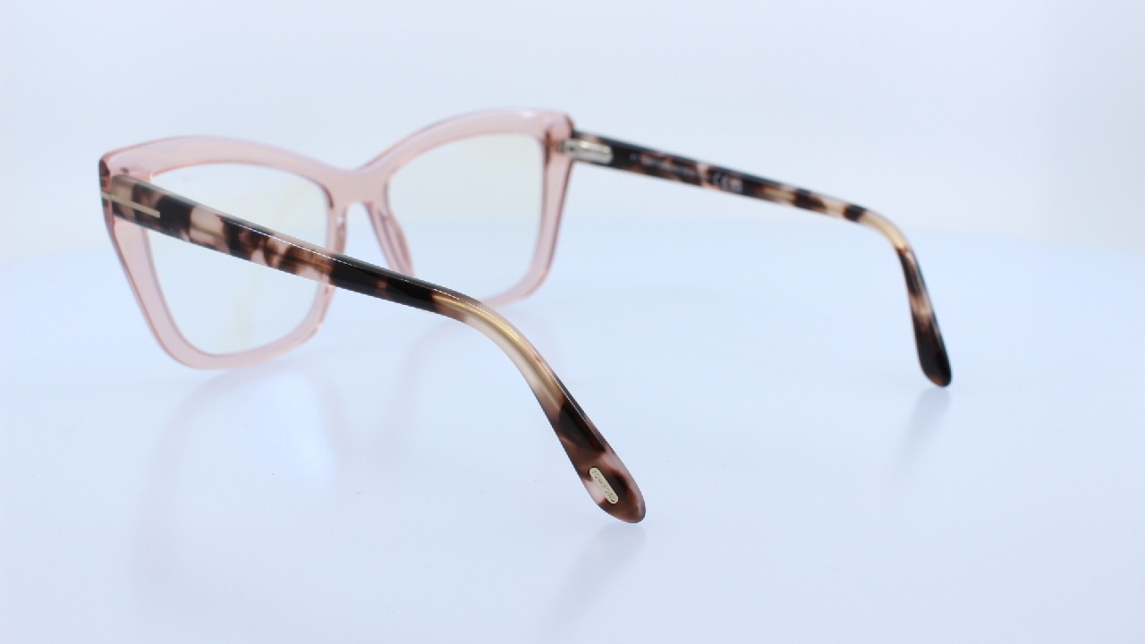 TOM FORD - RÓZSASZÍN - 5826-B