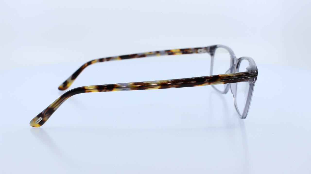 TOM FORD - SZÜRKE - 5831-B