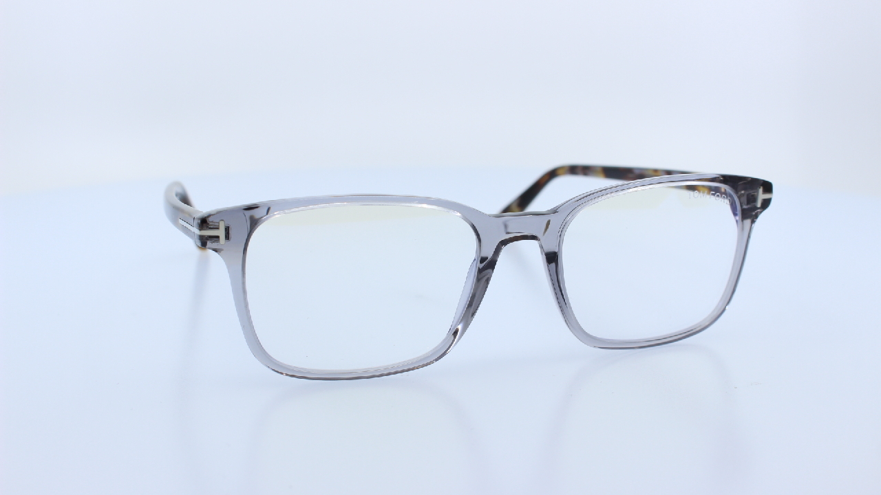 TOM FORD - SZÜRKE - 5831-B