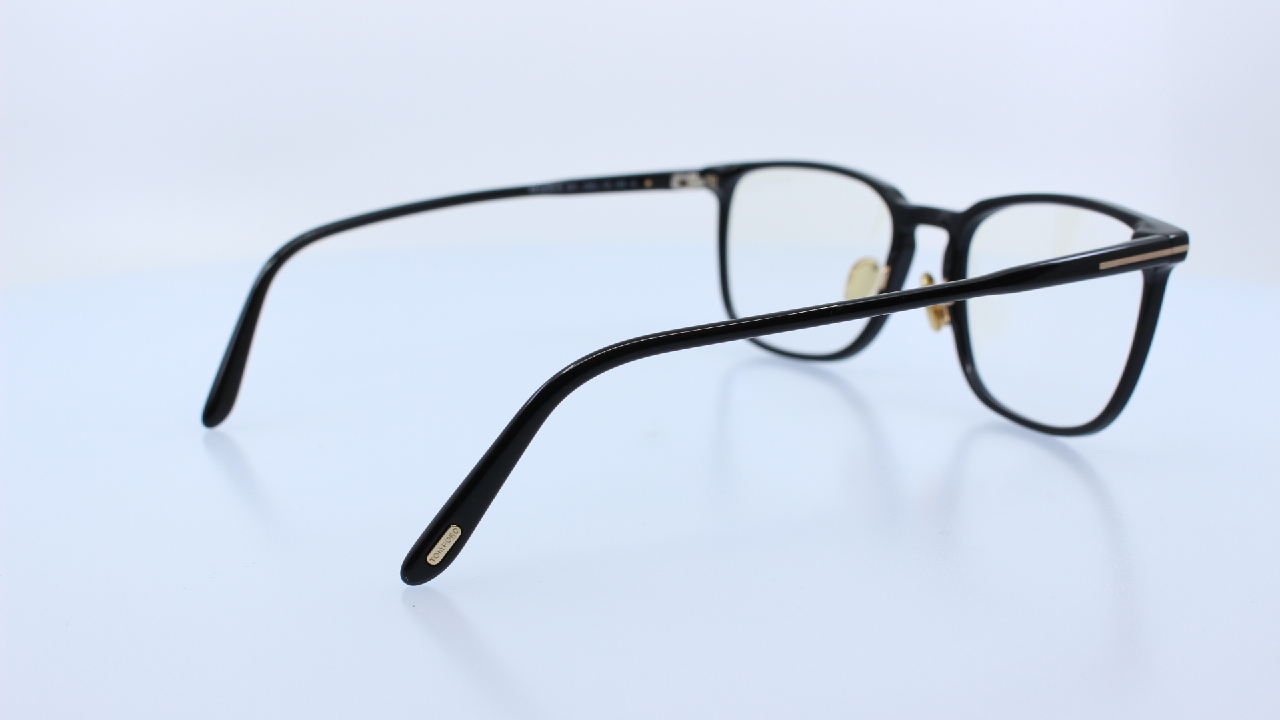 TOM FORD - FEKETE - TF5699-B