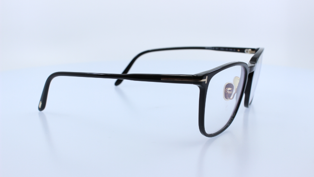 TOM FORD - FEKETE - TF5699-B