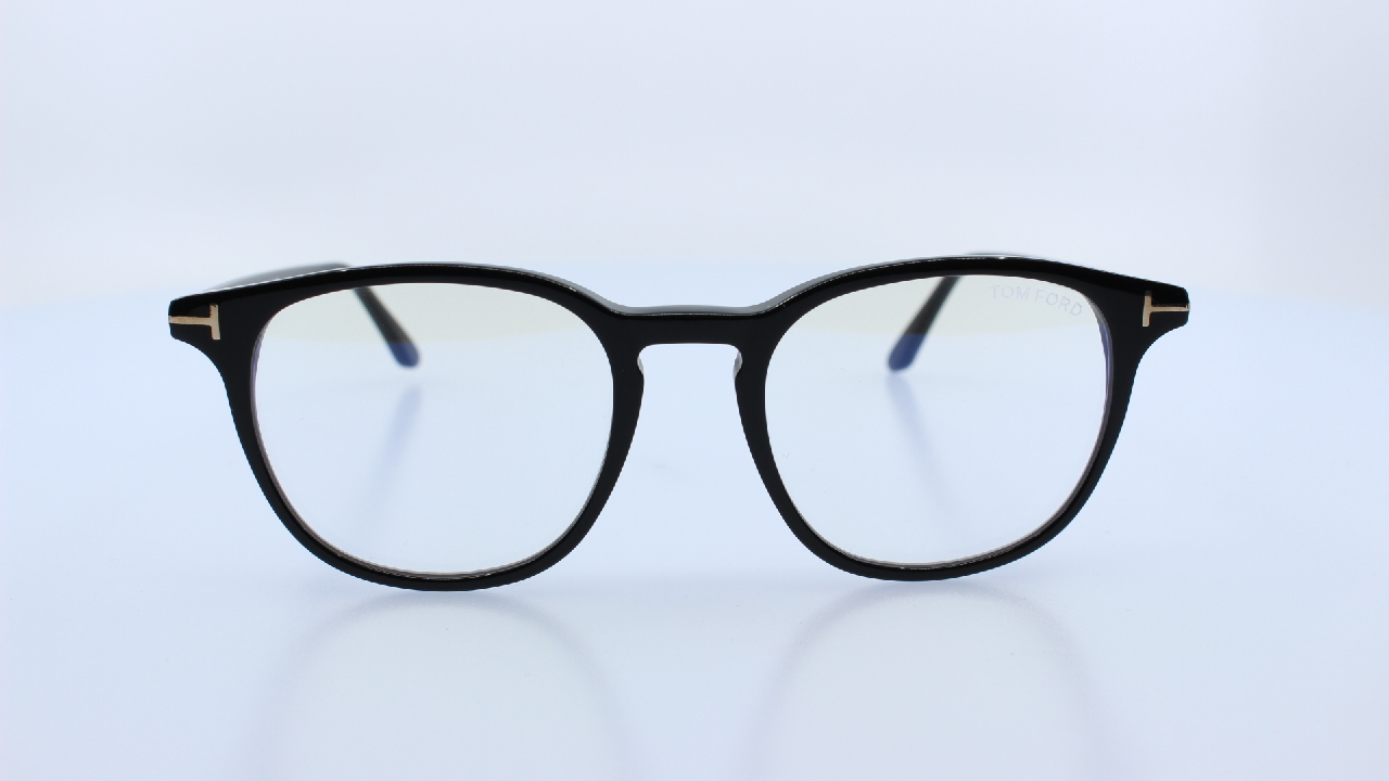 TOM FORD - FEKETE - 5832-B