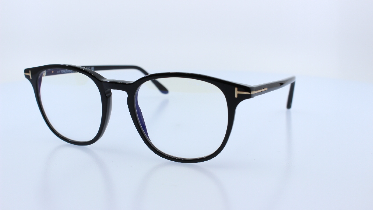TOM FORD - FEKETE - 5832-B