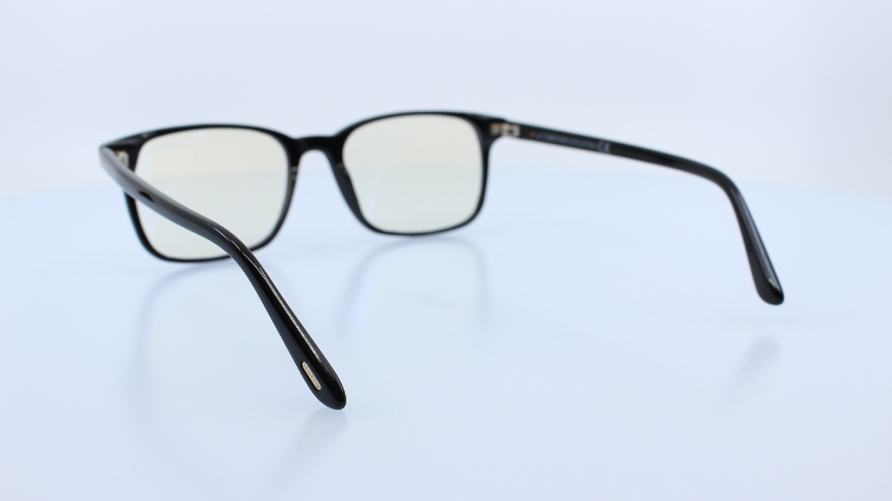 TOM FORD - FEKETE - 5831-B