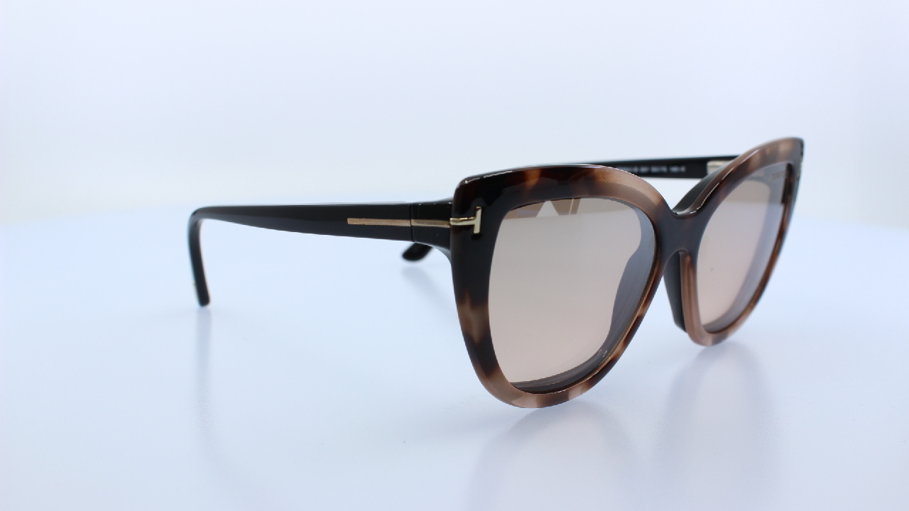TOM FORD - FEKETE - 5641 B