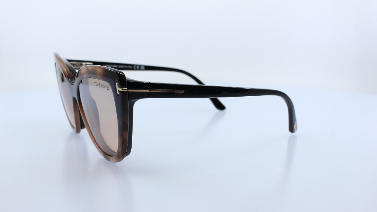 TOM FORD - FEKETE - 5641 B