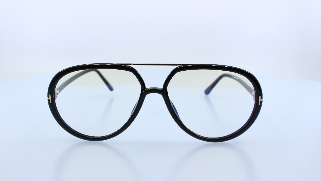 TOM FORD - FEKETE - 5838-B