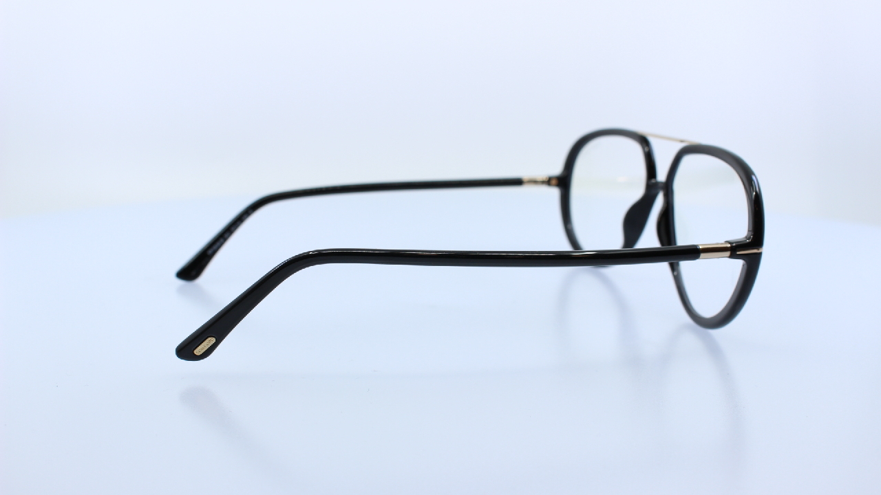 TOM FORD - FEKETE - 5838-B