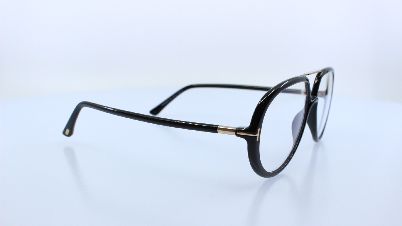 TOM FORD - FEKETE - 5838-B