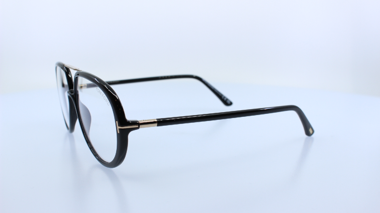 TOM FORD - FEKETE - 5838-B