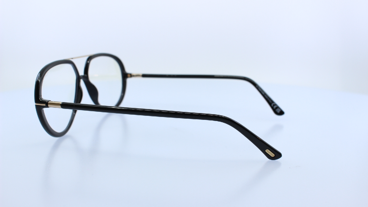 TOM FORD - FEKETE - 5838-B