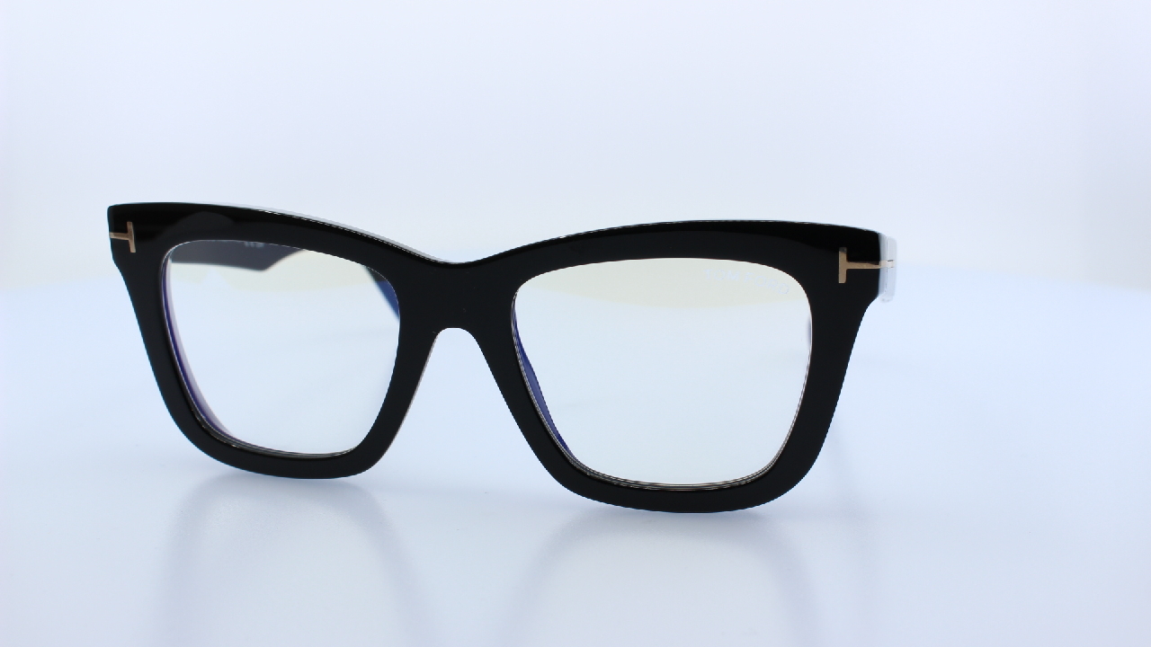 TOM FORD - FEKETE - 5881-B