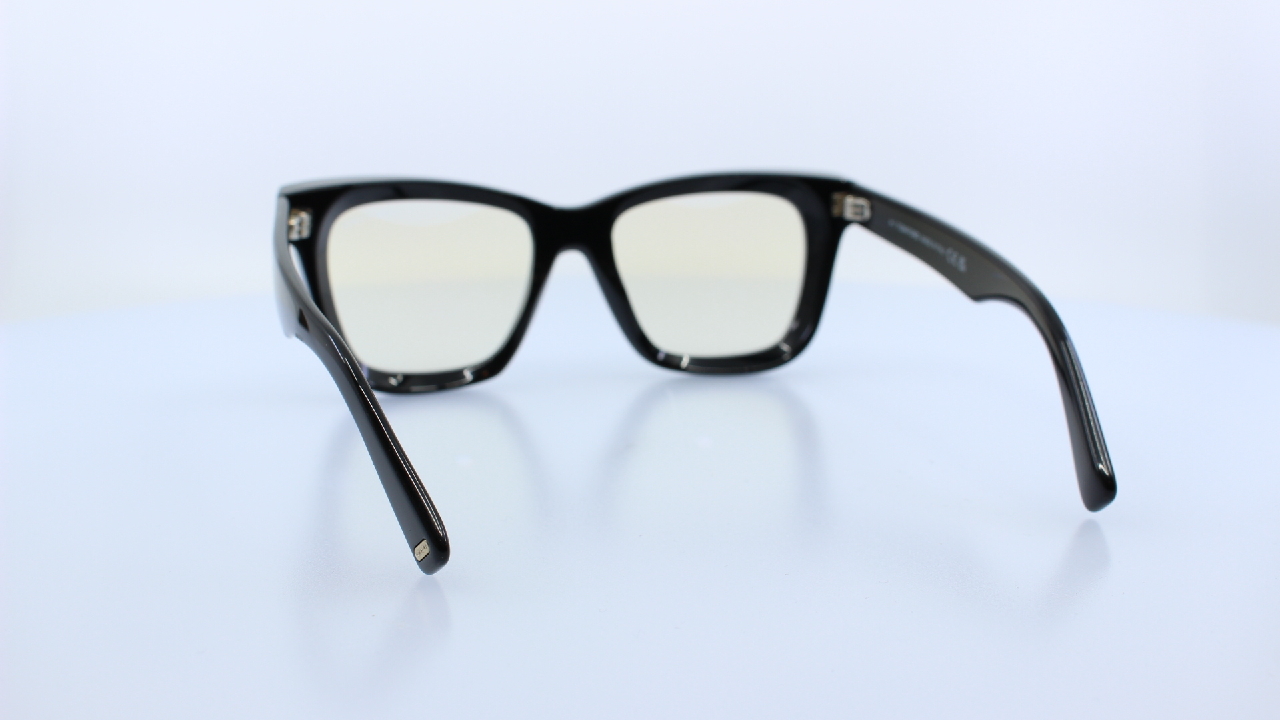 TOM FORD - FEKETE - 5881-B