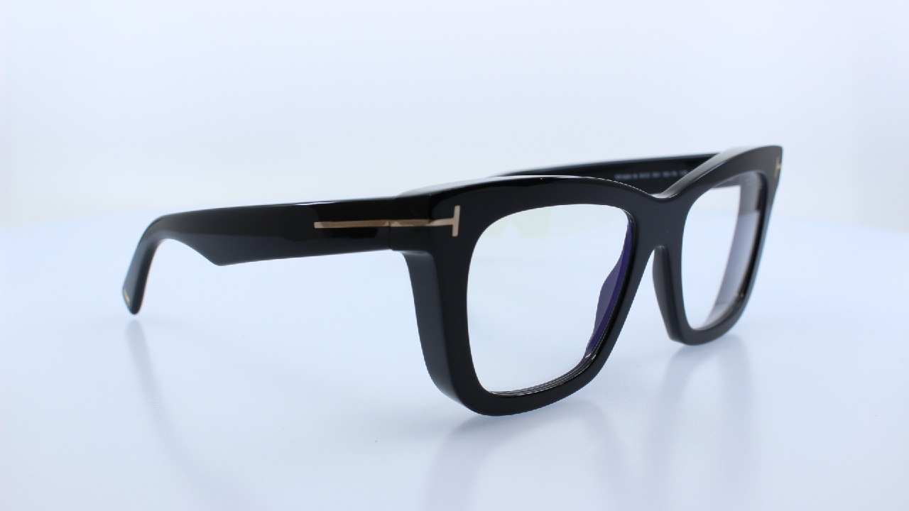 TOM FORD - FEKETE - 5881-B