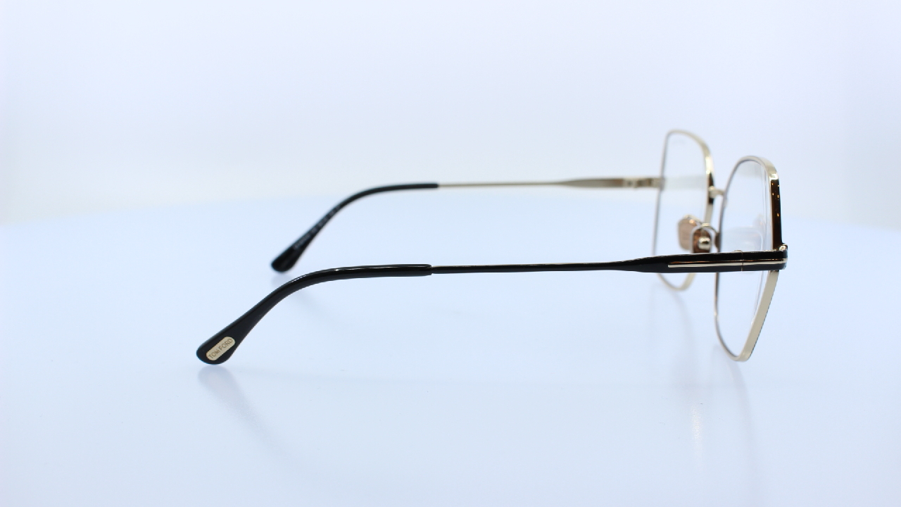 TOM FORD - FEKETE - 5876-B