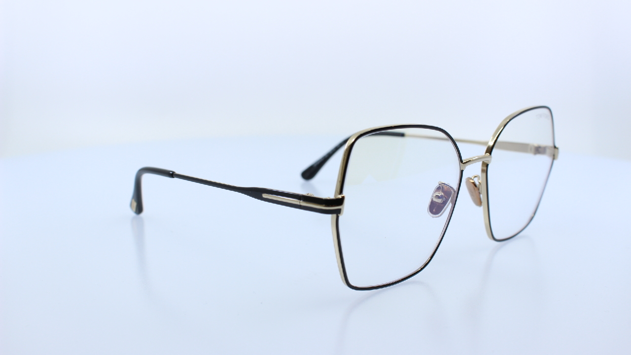 TOM FORD - FEKETE - 5876-B
