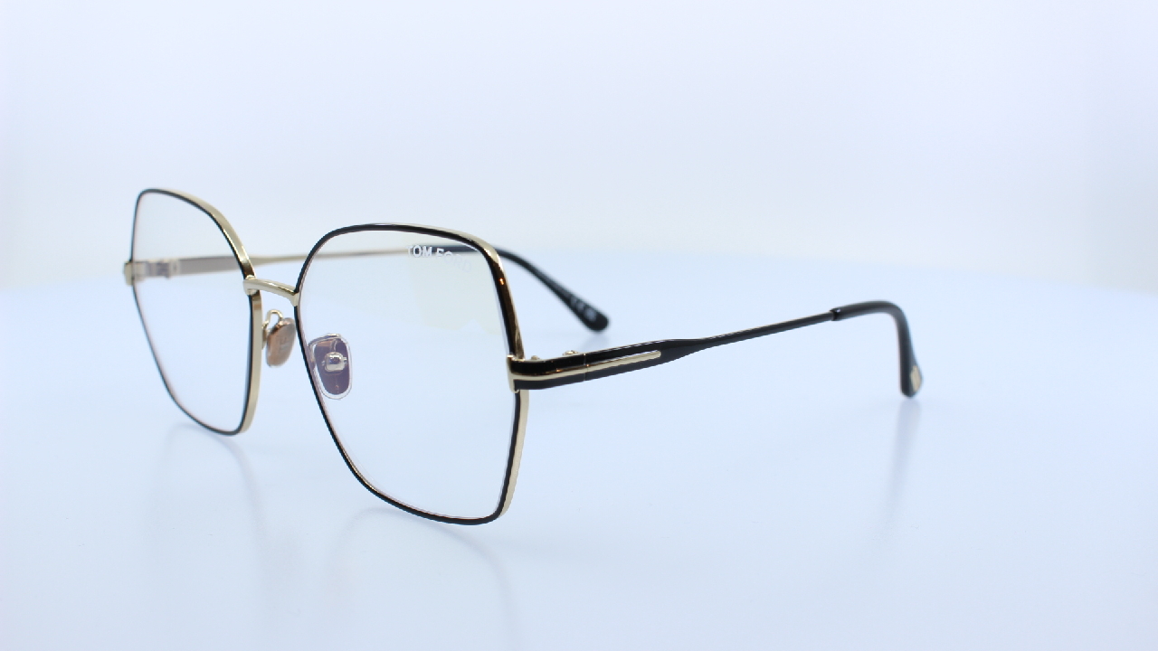 TOM FORD - FEKETE - 5876-B