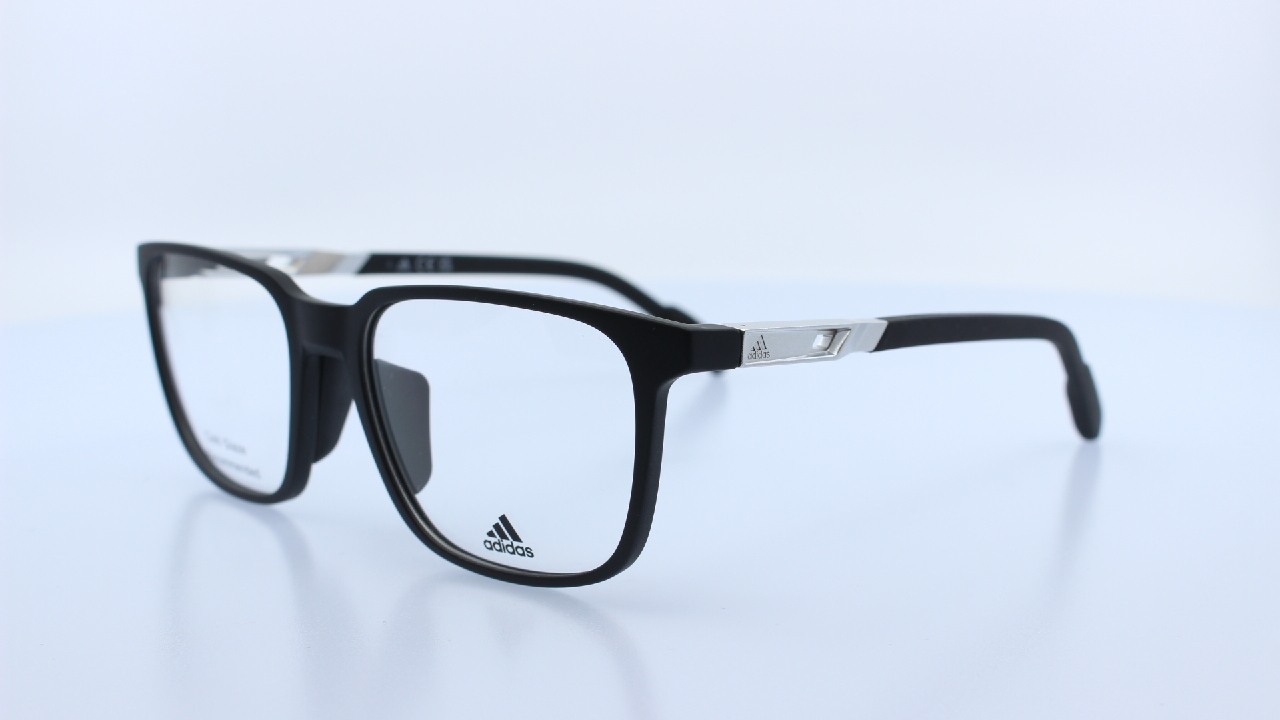 ADIDAS - FEKETE - SP5030