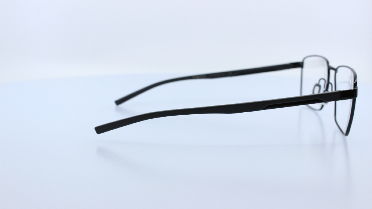 PORSCHE DESIGN - FEKETE - 8744