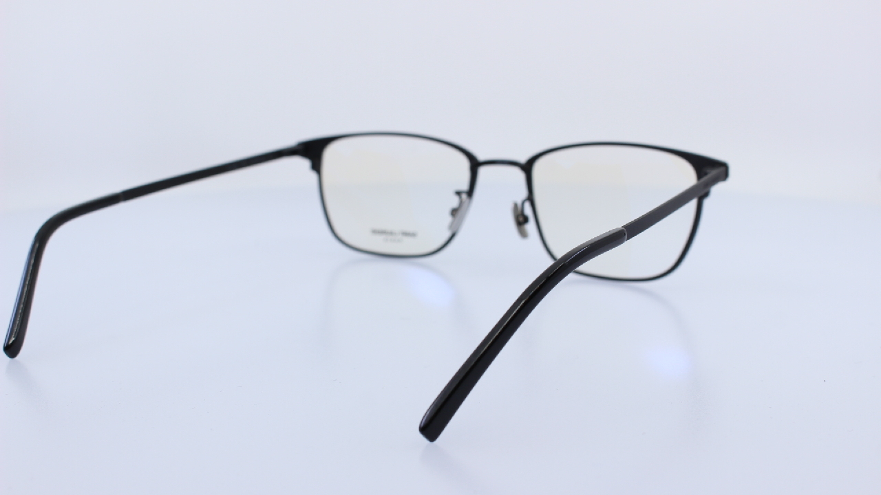 SAINT LAURENT - FEKETE - SL585