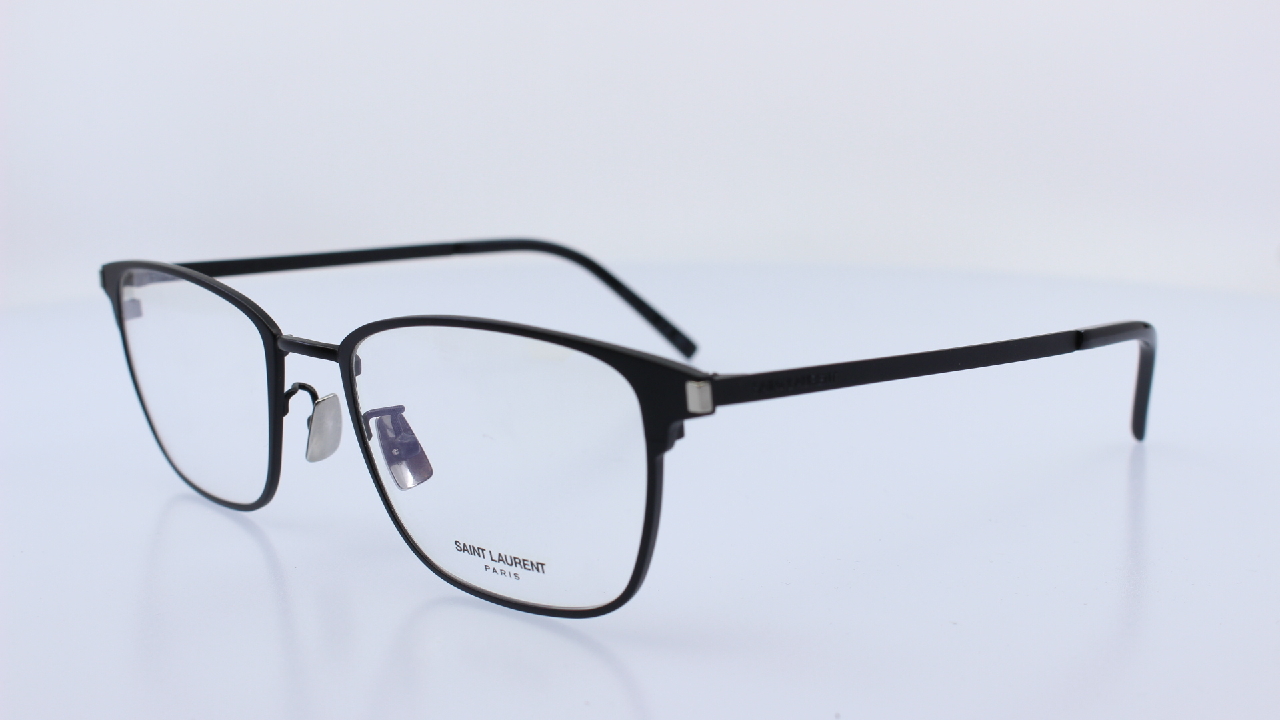 SAINT LAURENT - FEKETE - SL585