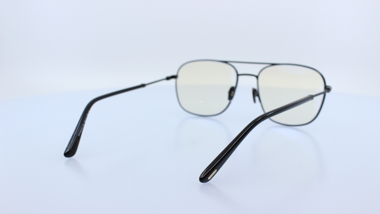 TOM FORD - FEKETE - 5830-B