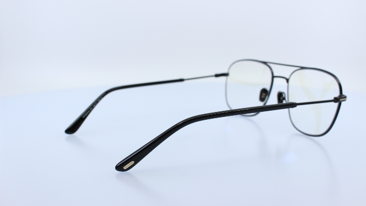 TOM FORD - FEKETE - 5830-B