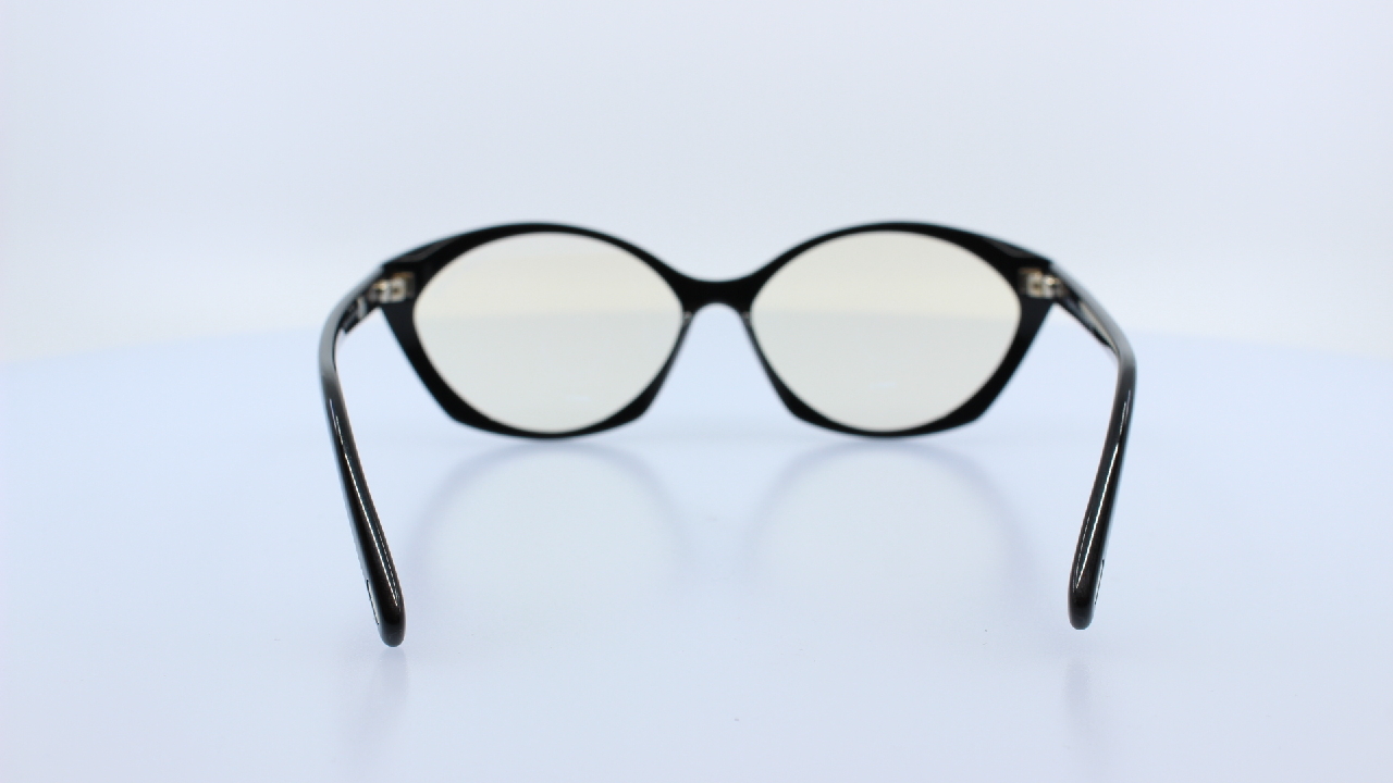 TOM FORD - FEKETE - 5811-B