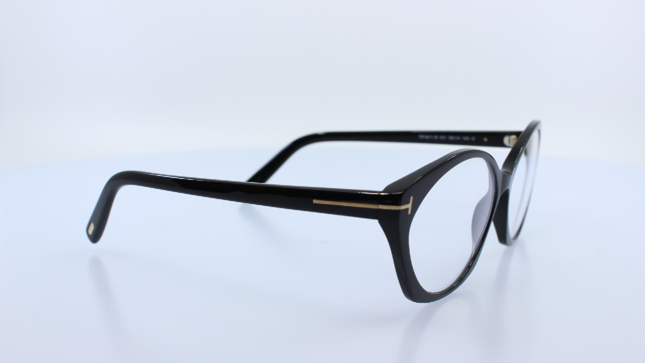 TOM FORD - FEKETE - 5811-B