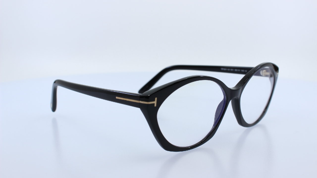 TOM FORD - FEKETE - 5811-B