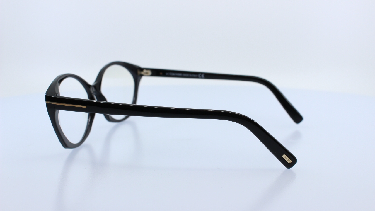 TOM FORD - FEKETE - 5811-B