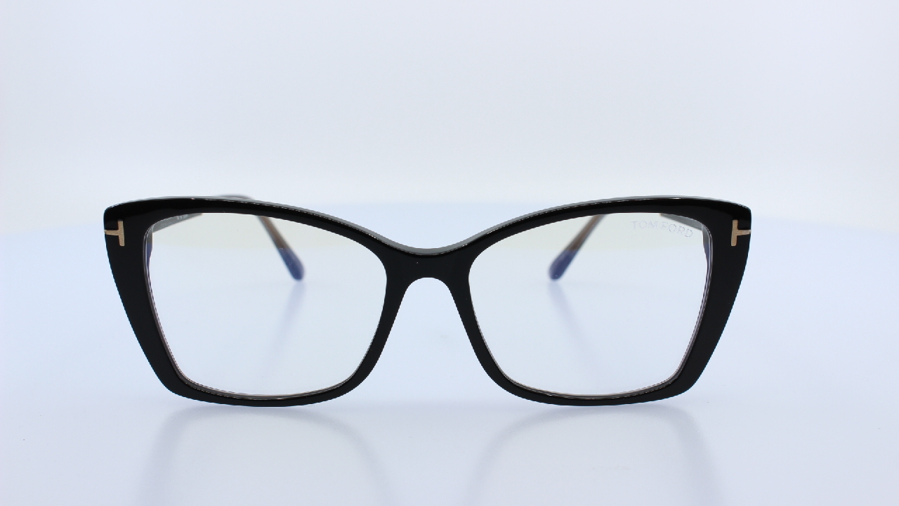 TOM FORD - FEKETE - 5893-B