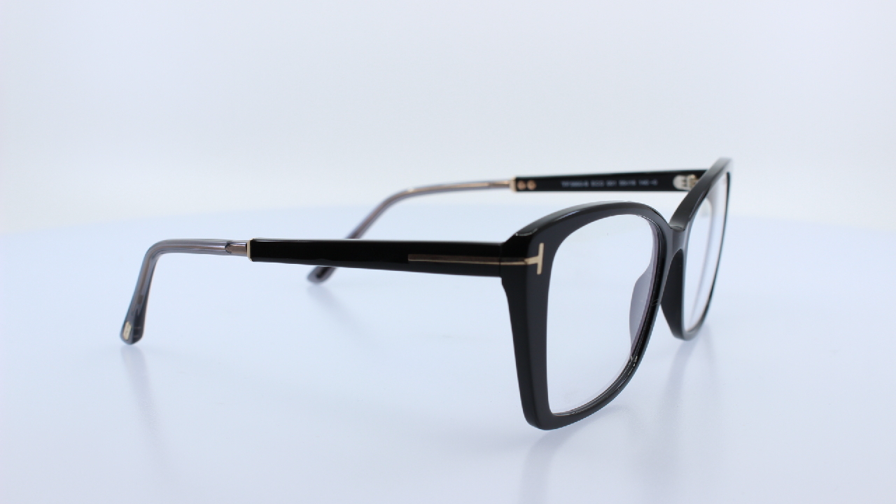 TOM FORD - FEKETE - 5893-B