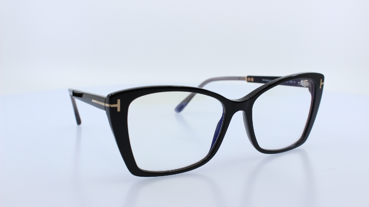 TOM FORD - FEKETE - 5893-B