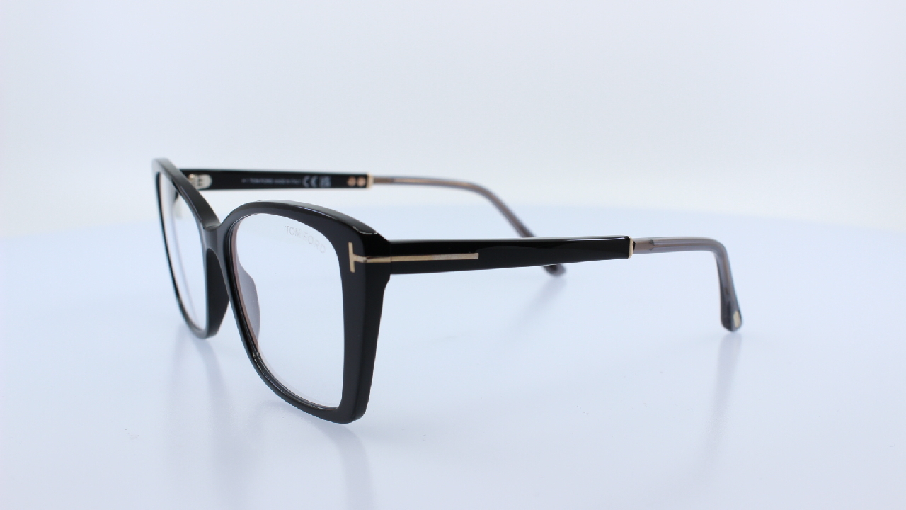 TOM FORD - FEKETE - 5893-B