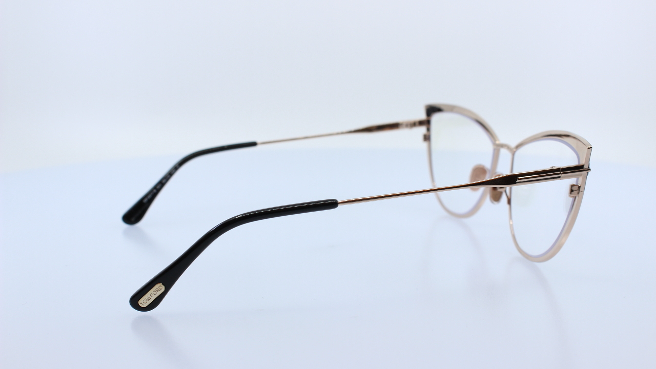 TOM FORD - FEKETE - 5877-B