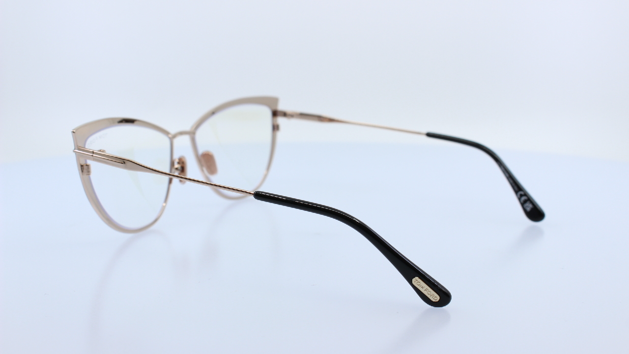 TOM FORD - FEKETE - 5877-B