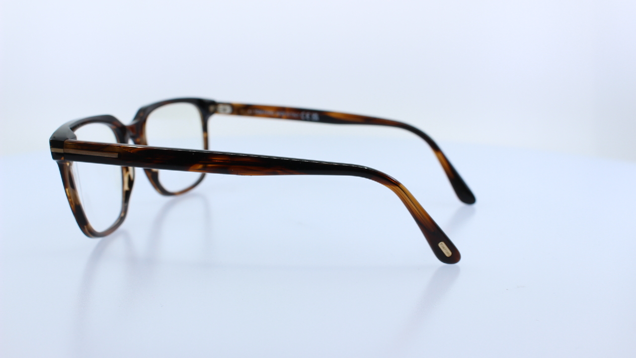TOM FORD - BARNA - 5818