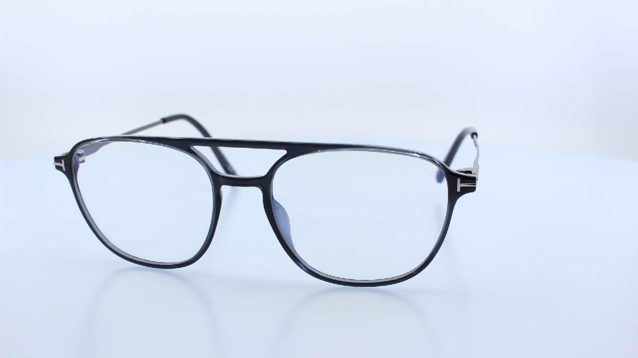 TOM FORD - SZÜRKE - 5874-B
