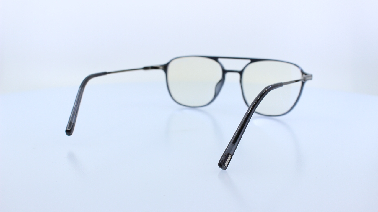 TOM FORD - SZÜRKE - 5874-B