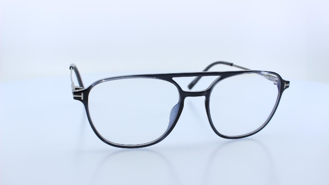 TOM FORD - SZÜRKE - 5874-B