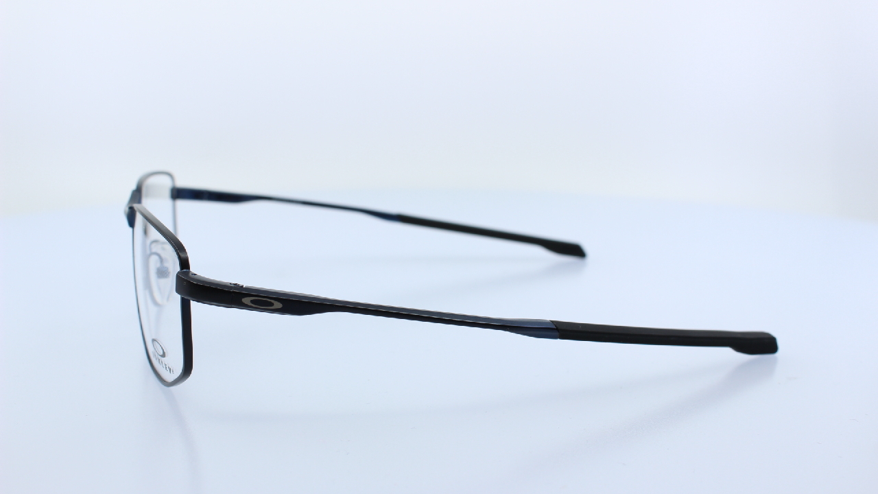 OAKLEY - FEKETE - OX3012
