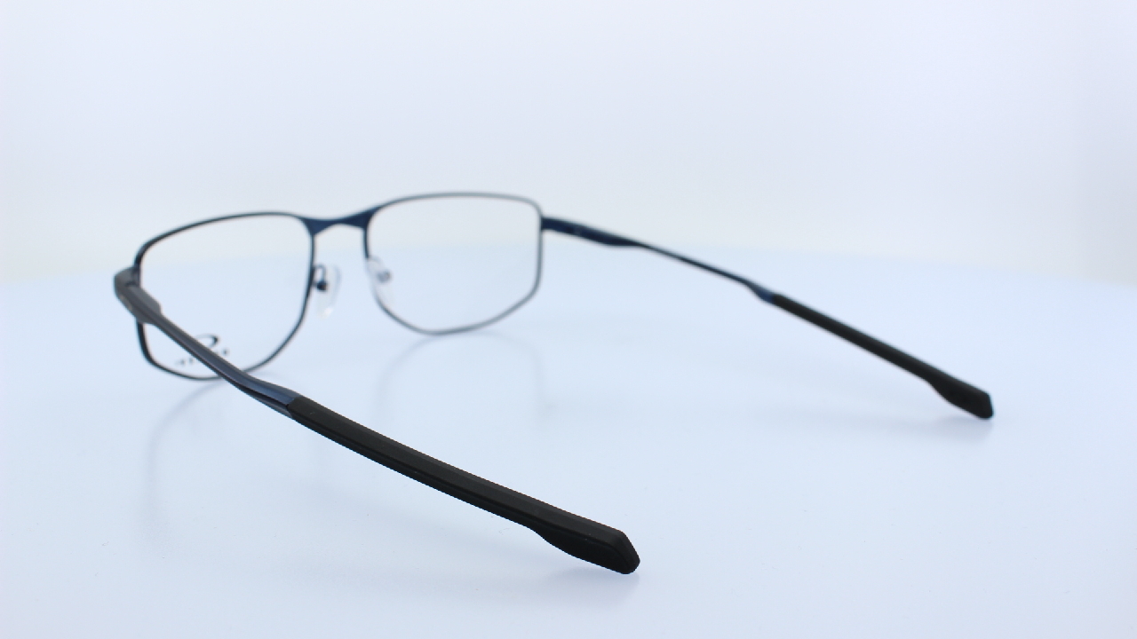 OAKLEY - FEKETE - OX3012